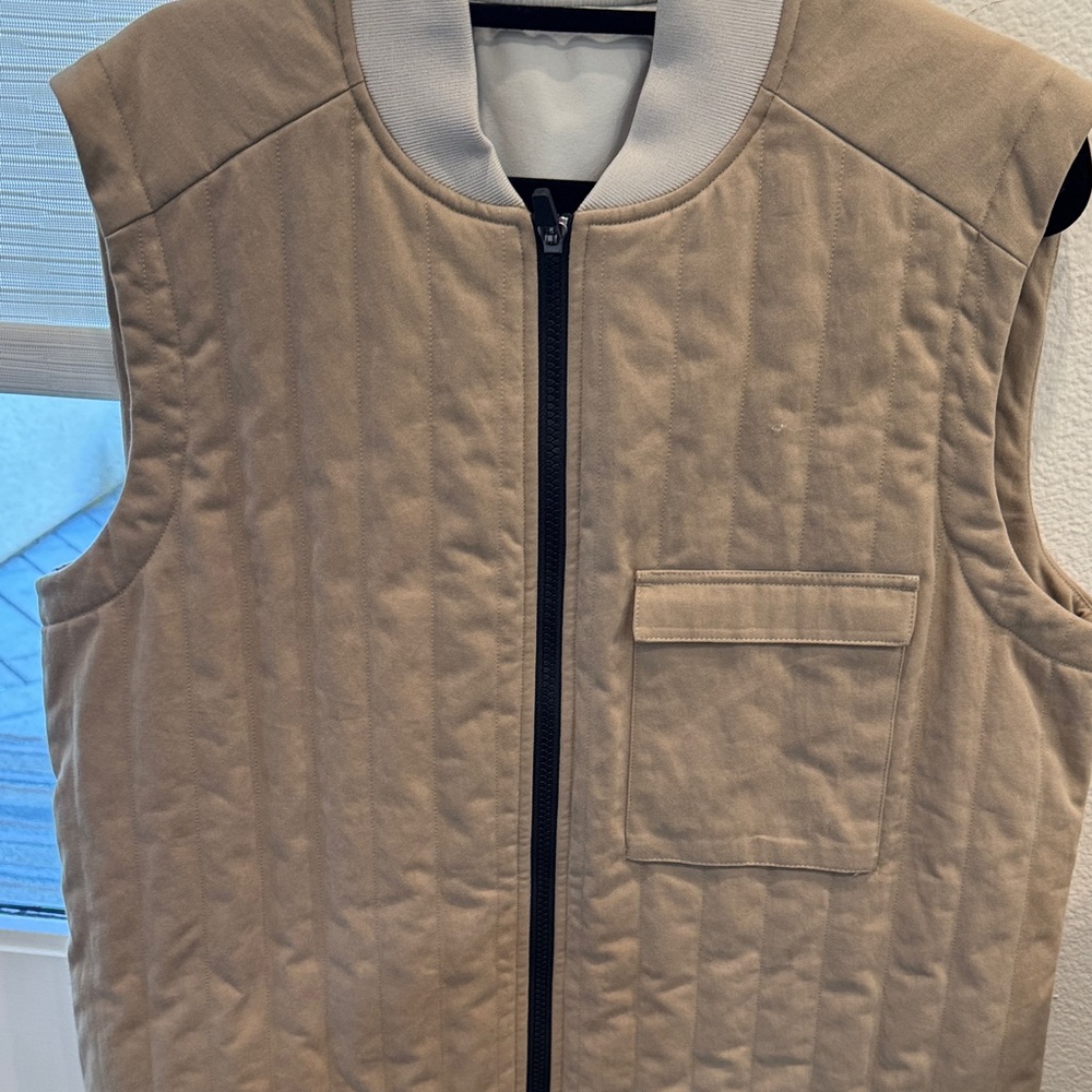 Source Unknown Beige Quilted Vest